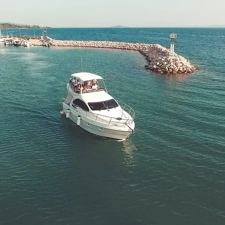 Botel Azimut 39 Fly Yacht *